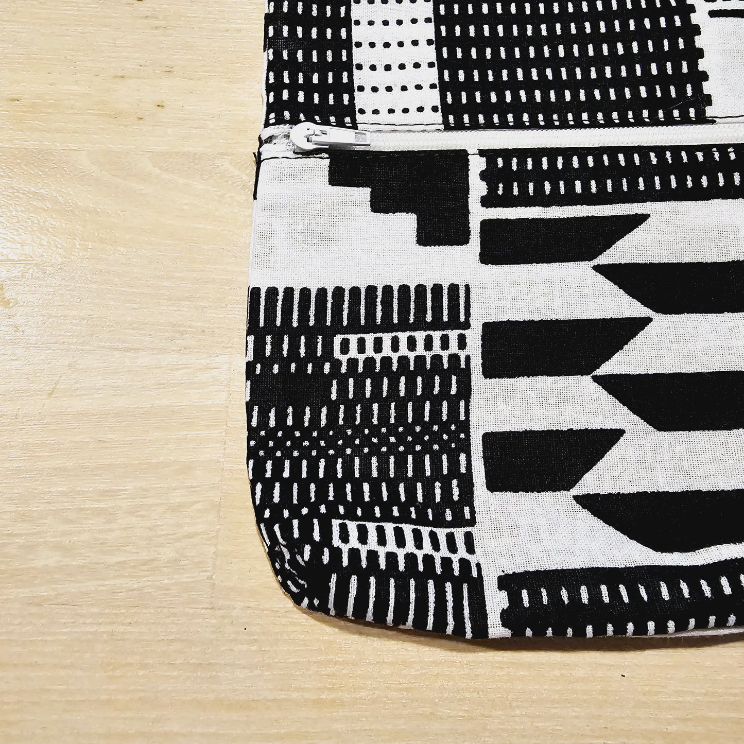 Handmade Phone Bag and Keyfob Set | African Ankara Print Fabric | Vegan Leather Detail | Adjustable Shoulder Strap