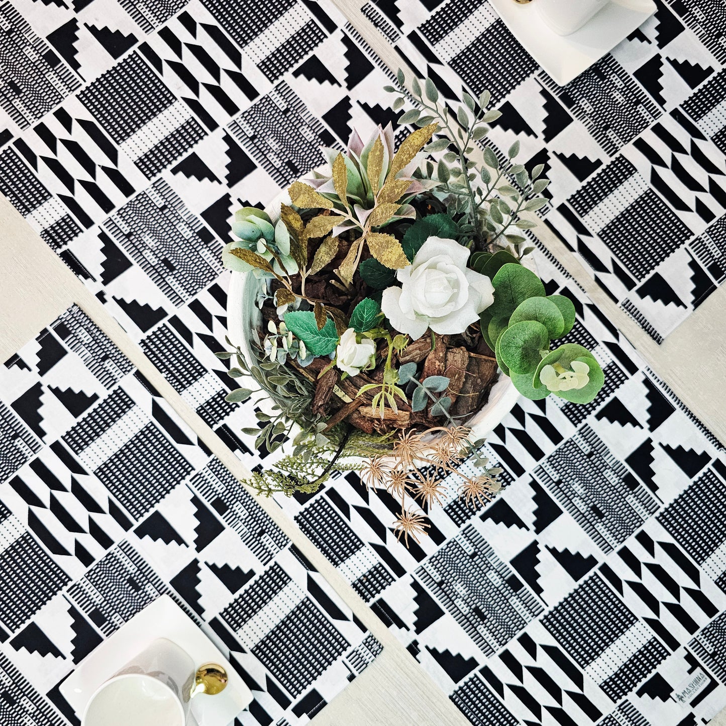 Table Runner and Set of 4 Placemats | 100% Cotton African Print Fabric