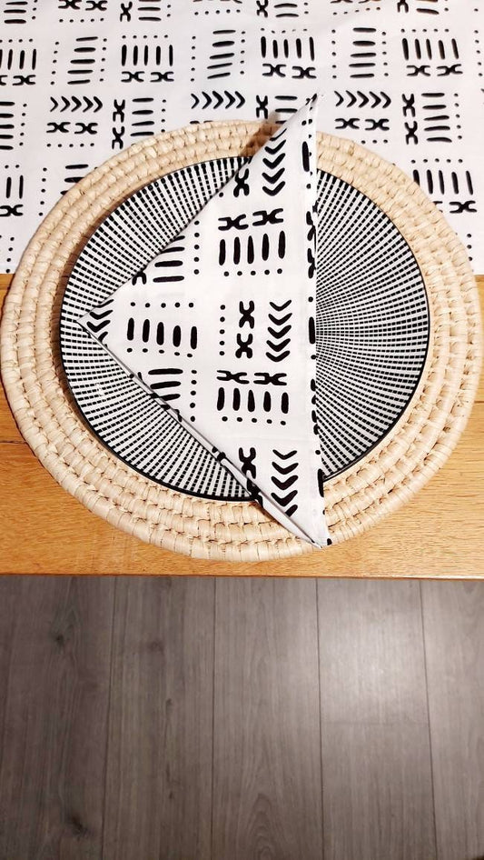 Set of 4 Napkins | 35x35cm | White Mudcloth Print Napkins
